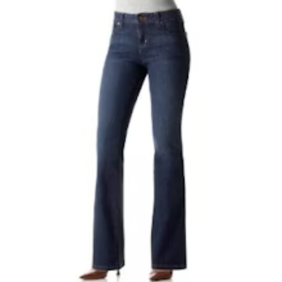 DKNY MERCER ST. BOOT CUT JEAN SIZE 2 - Picture 1 of 7